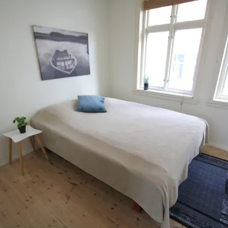 Super Cozy 3-bedroom In Picturesque Neigborhood Daire